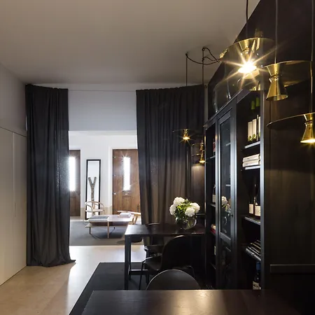 The Late Birds - Gay Urban Gasthof 4*