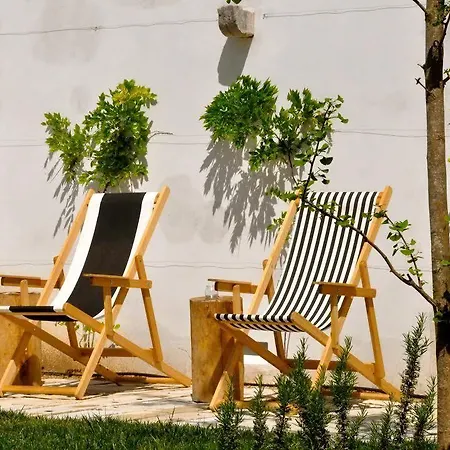 The Late Birds - Gay Urban Gasthof