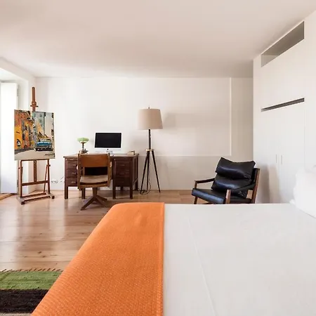 Guest house The Late Birds - Gay Urban 4*